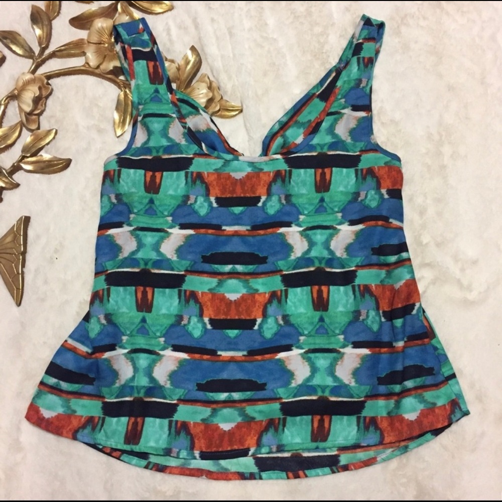 Jack by BB Dakota Sleeveless Top Back Bow Size M